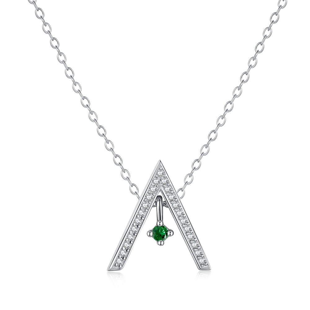 [Lora-Jewelry] Collier scintillant en forme de « A »