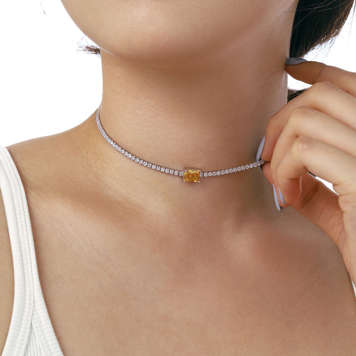 [Lora-Jewelry] Collier orné d'émeraude taille 2,0 carats