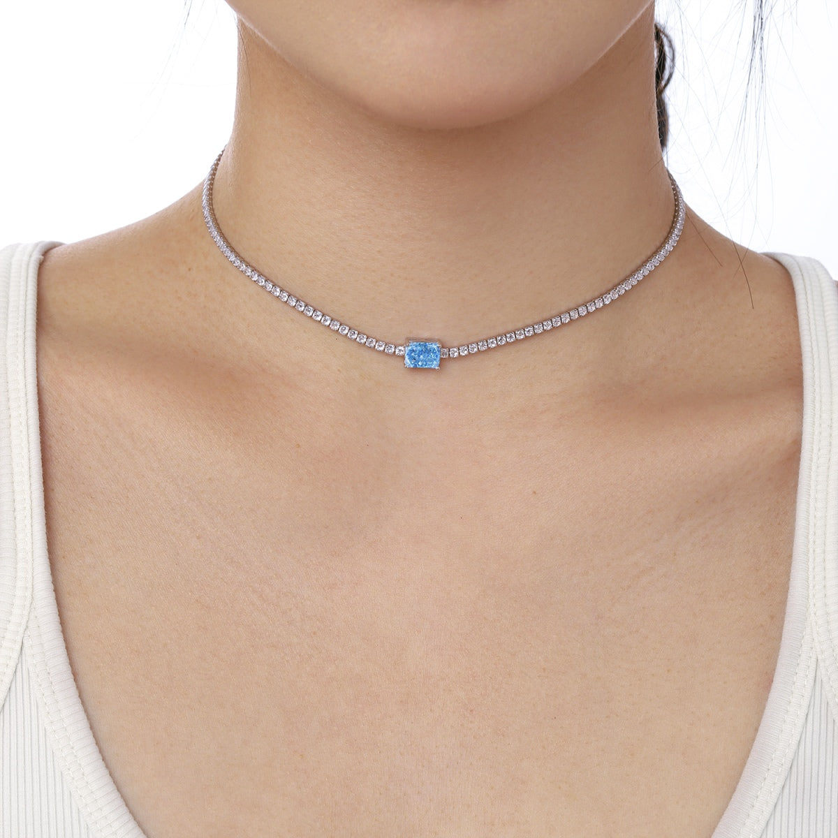 [Lora-Jewelry] Collier orné d'émeraude taille 2,0 carats