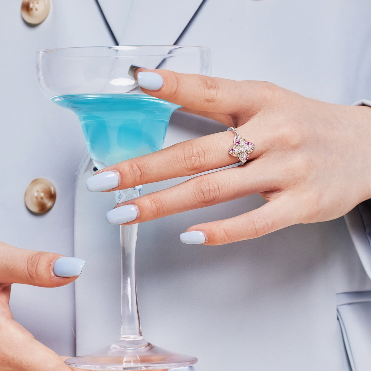 [Lora-Jewelry] Bague de banquet luxueuse en forme de fleur colorée
