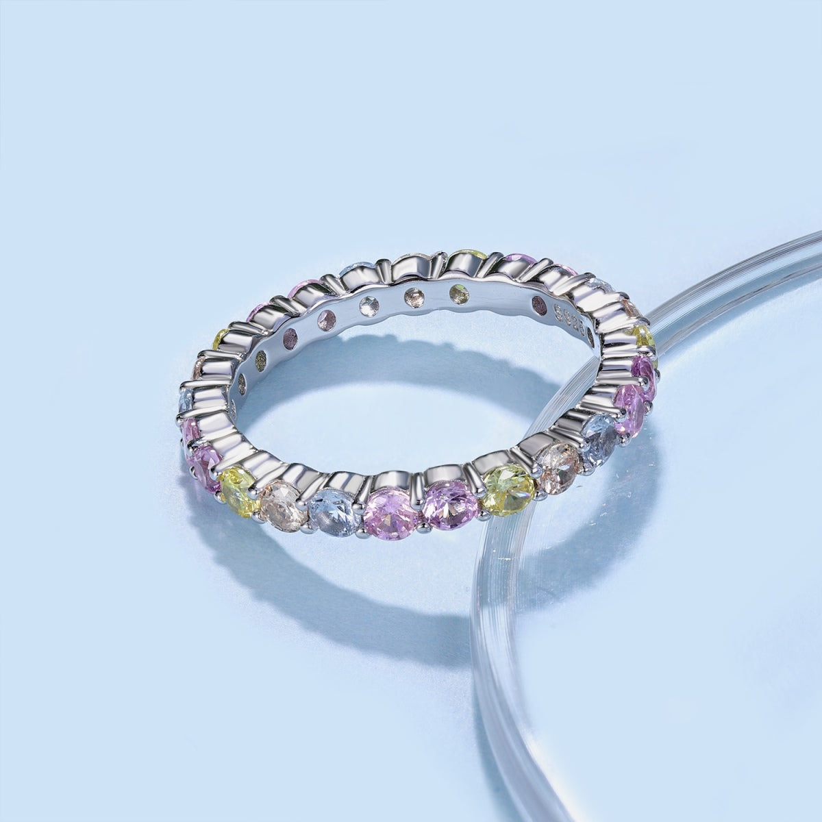 [Lora-Jewelry] Bague de fête éblouissante et resplendissante à taille ronde