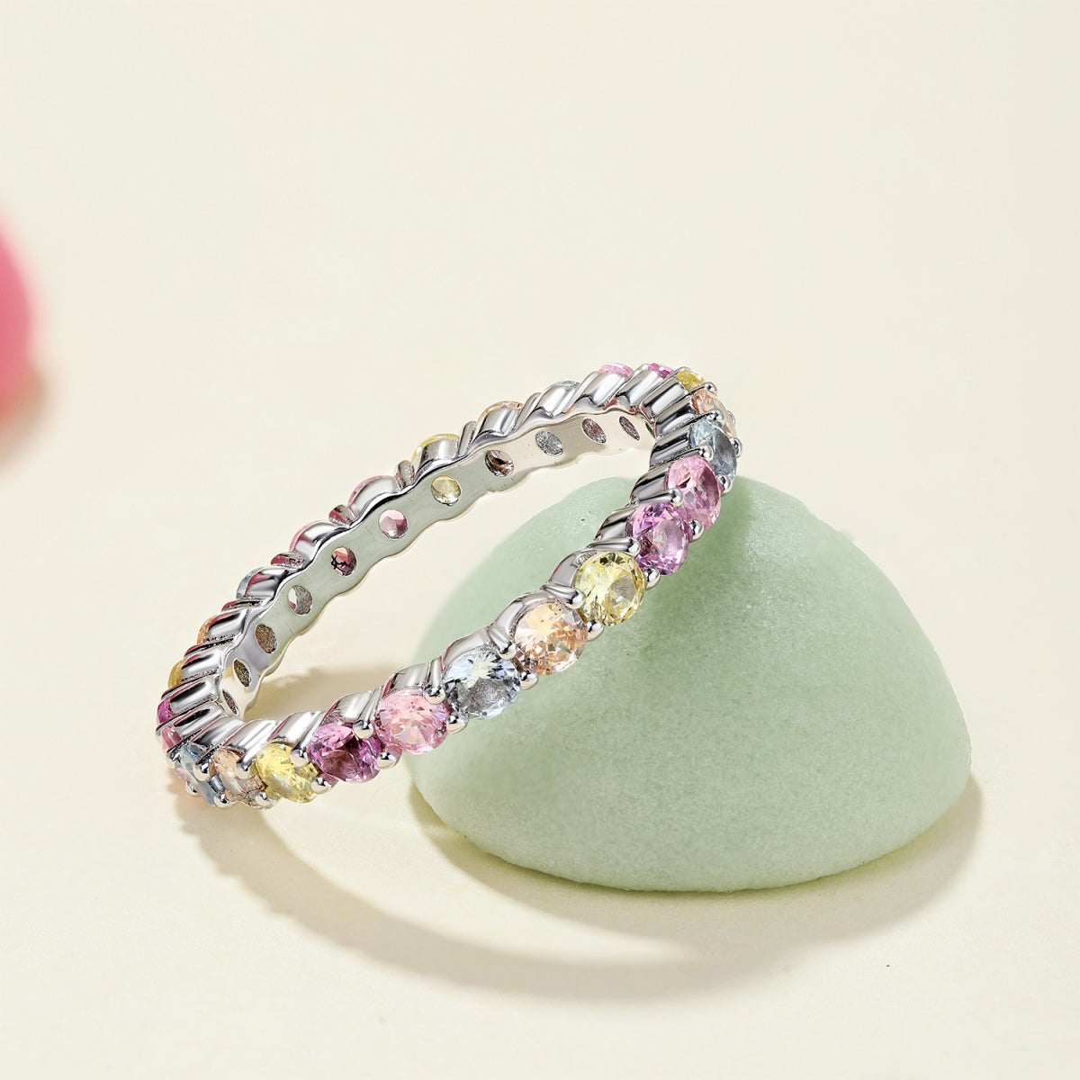[Lora-Jewelry] Bague de fête éblouissante et resplendissante à taille ronde