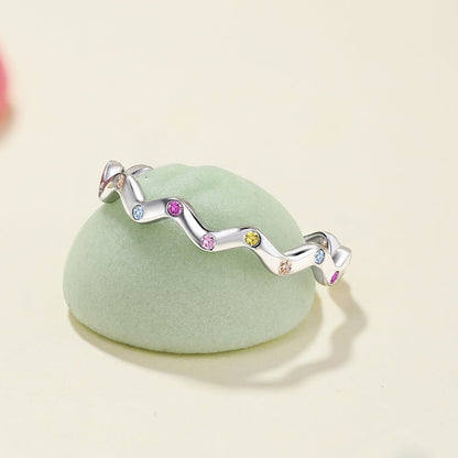 [Lora-Jewelry] Bague quotidienne à taille ronde ornée et vibrante