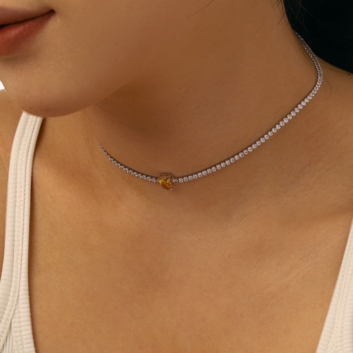 [Lora-Jewelry] Collier tennis unique taille poire de 1,0 carat
