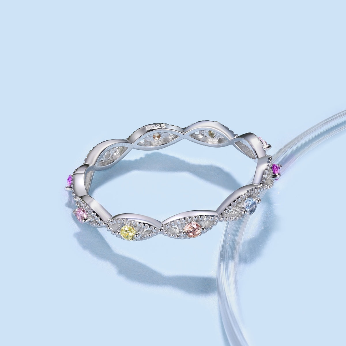 [Lora-Jewelry] Bague élégante et énergique à taille ronde