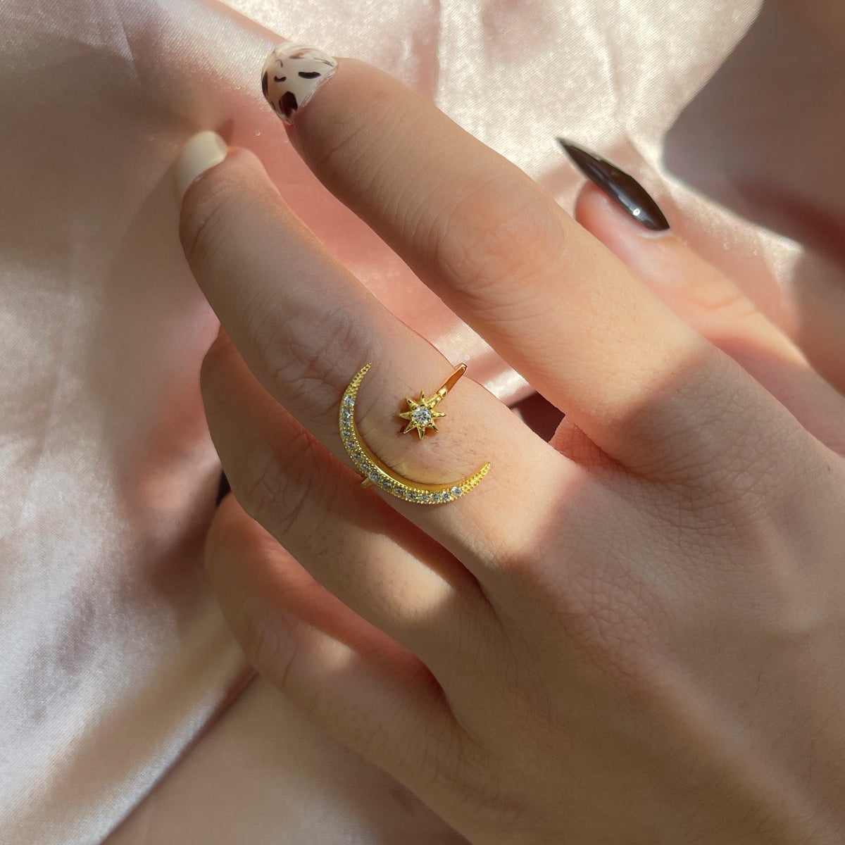 [Lora-Jewelry] Bague Éternité Lune et Étoile
