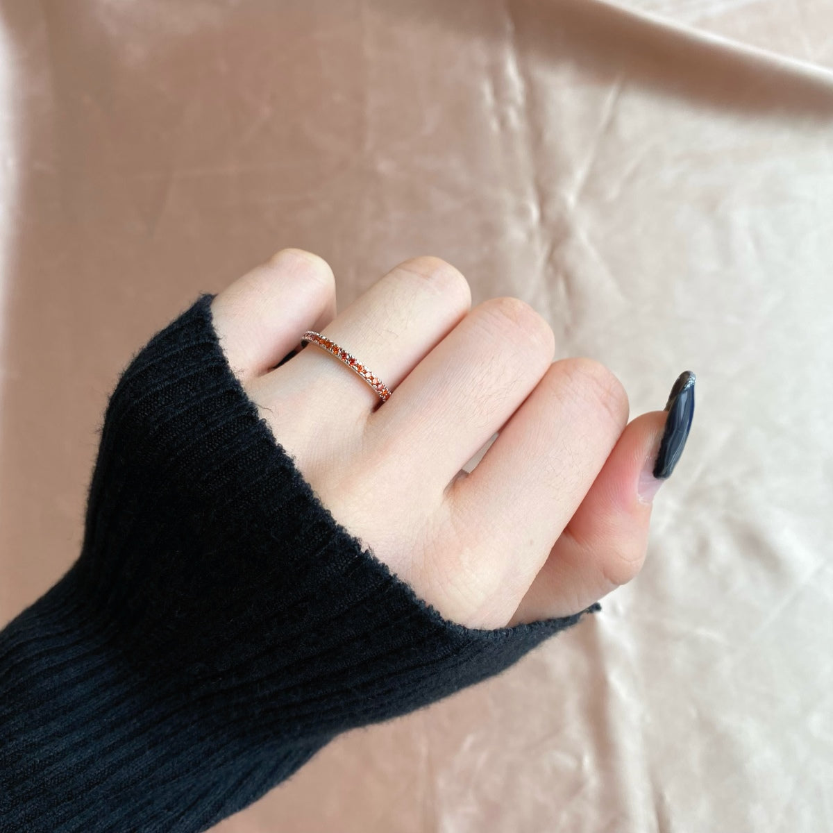 [Lora-Jewelry] Bague quotidienne délicate et scintillante à taille ronde