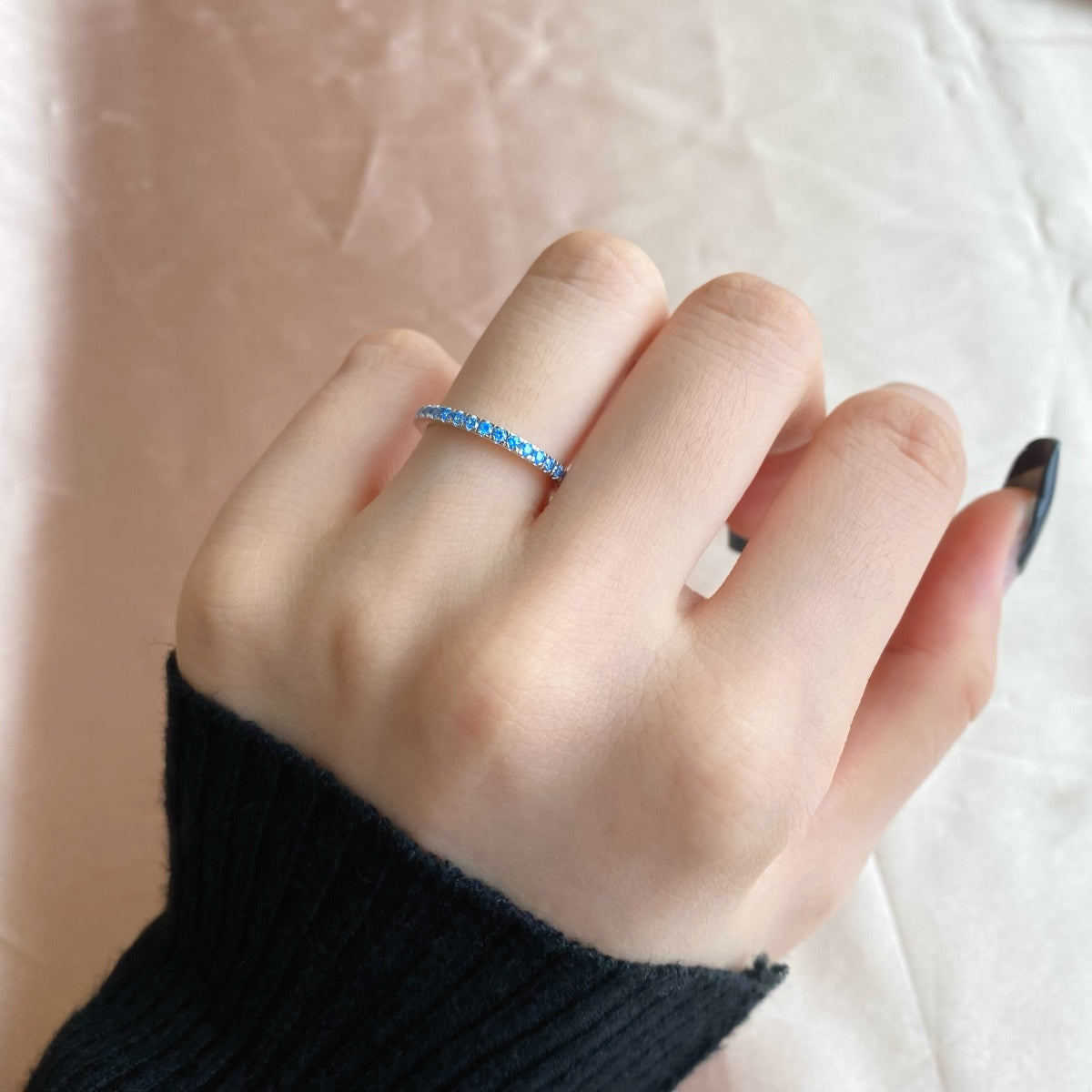 [Lora-Jewelry] Bague quotidienne délicate et scintillante à taille ronde