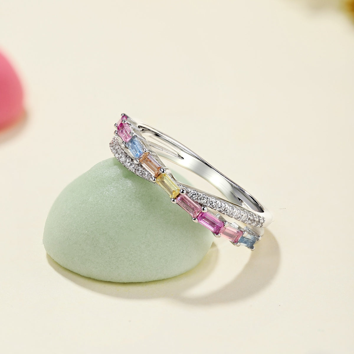 [Lora-Jewelry] Bague de fête énergique et élégante à taille radiante