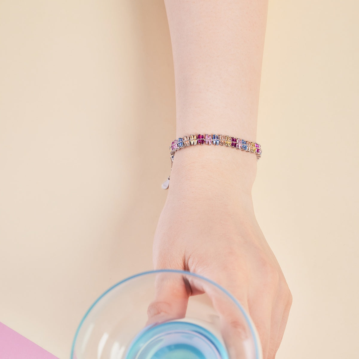 [Lora-Jewelry]Sparkling Exquisite Multi Cut Party Bracelet