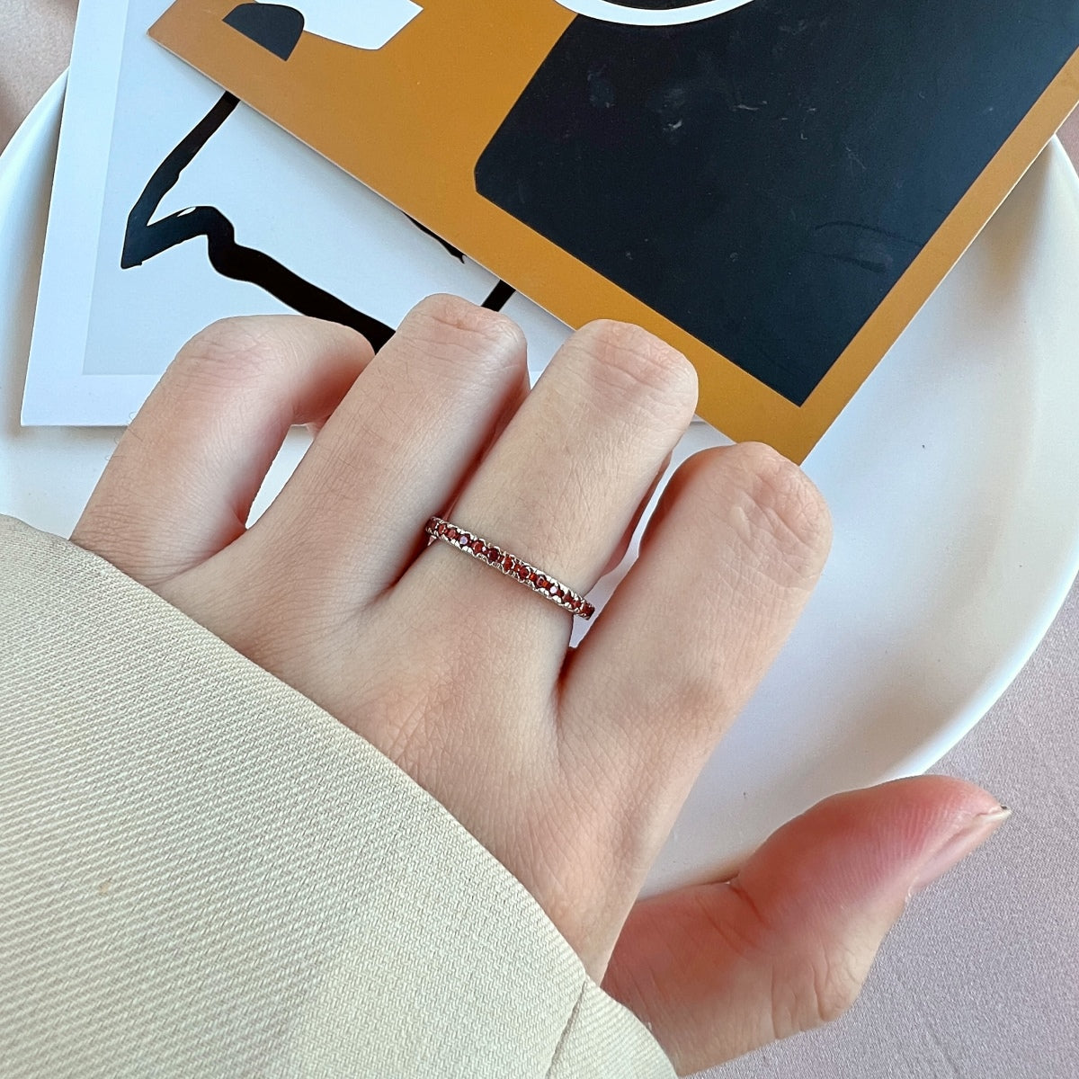 [Lora-Jewelry] Bague quotidienne délicate et scintillante à taille ronde