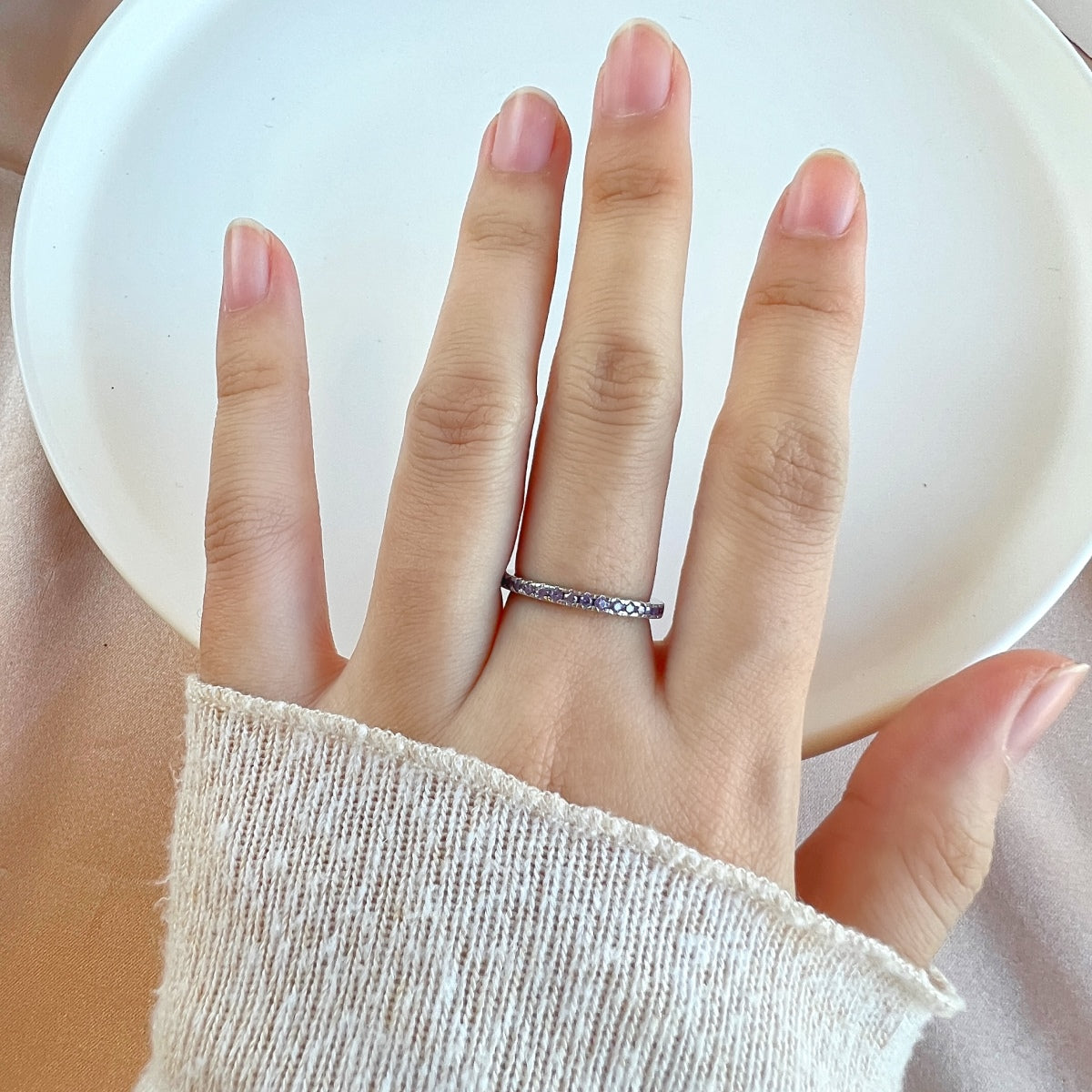[Lora-Jewelry] Bague quotidienne délicate et scintillante à taille ronde