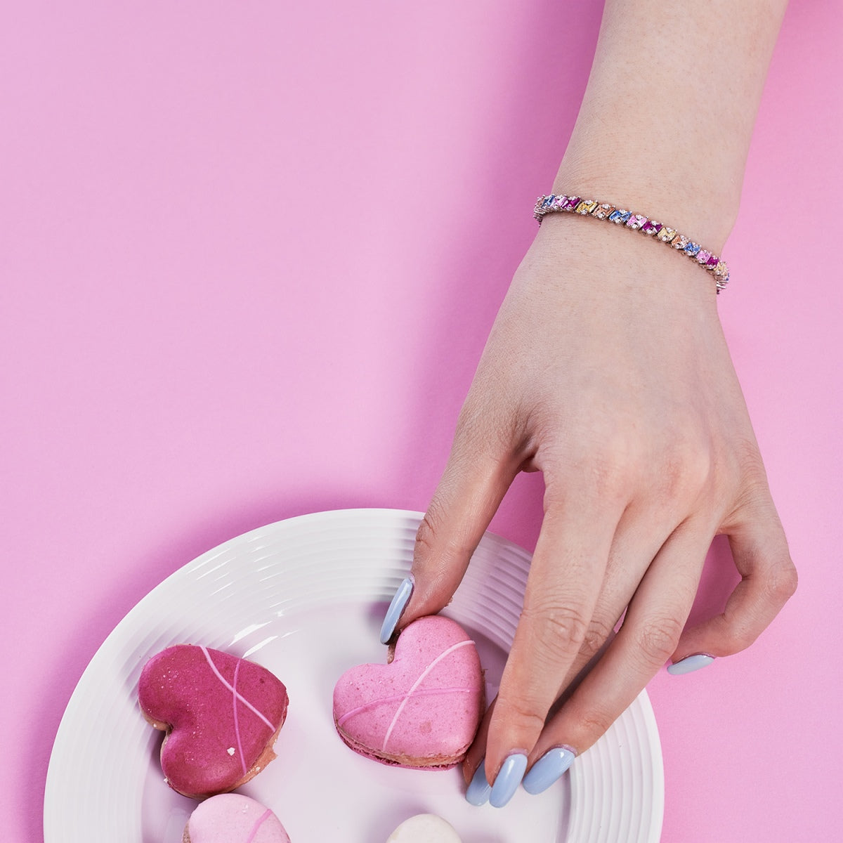 [Lora-Jewelry] Bracelet de fête orné et scintillant à plusieurs coupes