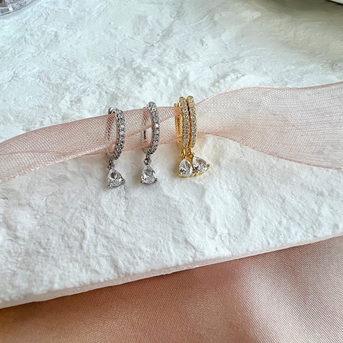 [Lora-Jewelry] Boucles d'oreilles pendantes géométriques luxueuses