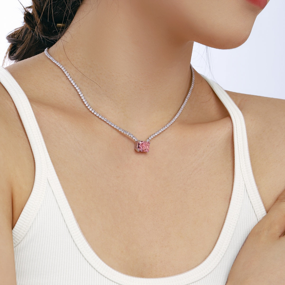[Lora-Jewelry] Collier élégant taille radiant de 4,0 carats