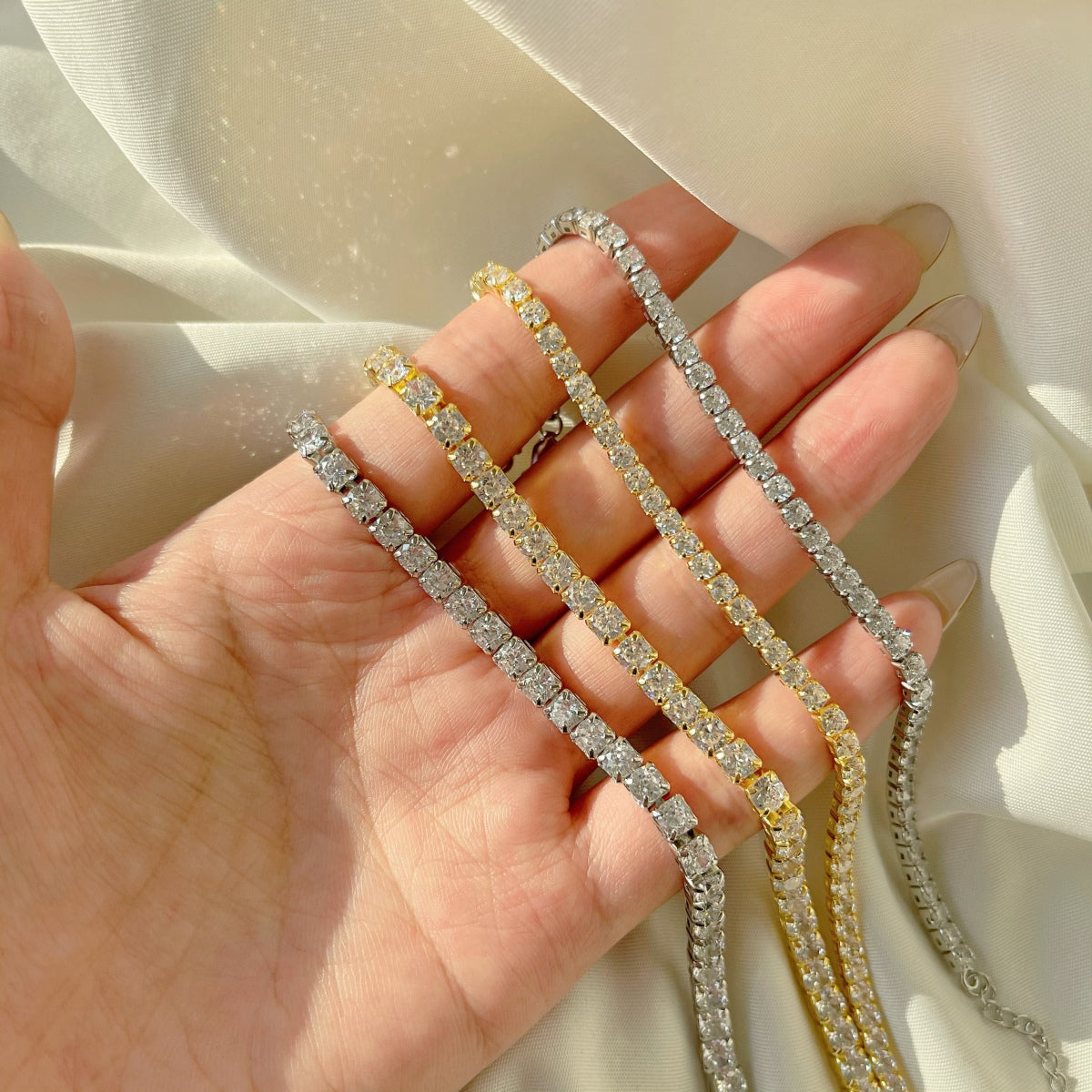 [Lora-Jewelry] Bracelet tennis taille princesse scintillant et radiant