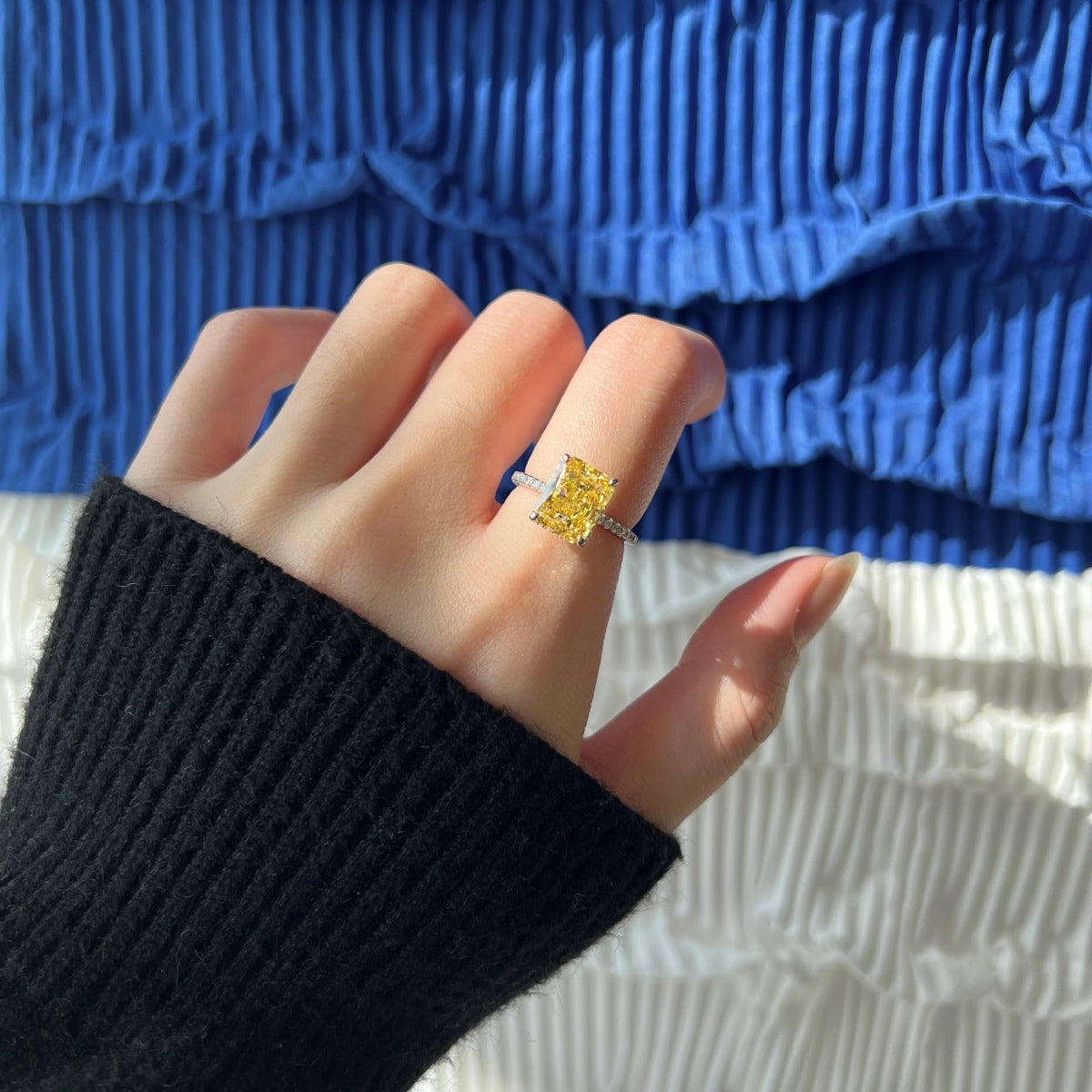 [Lora-Jewelry] Bague de fiançailles luxueuse de 4,0 carats