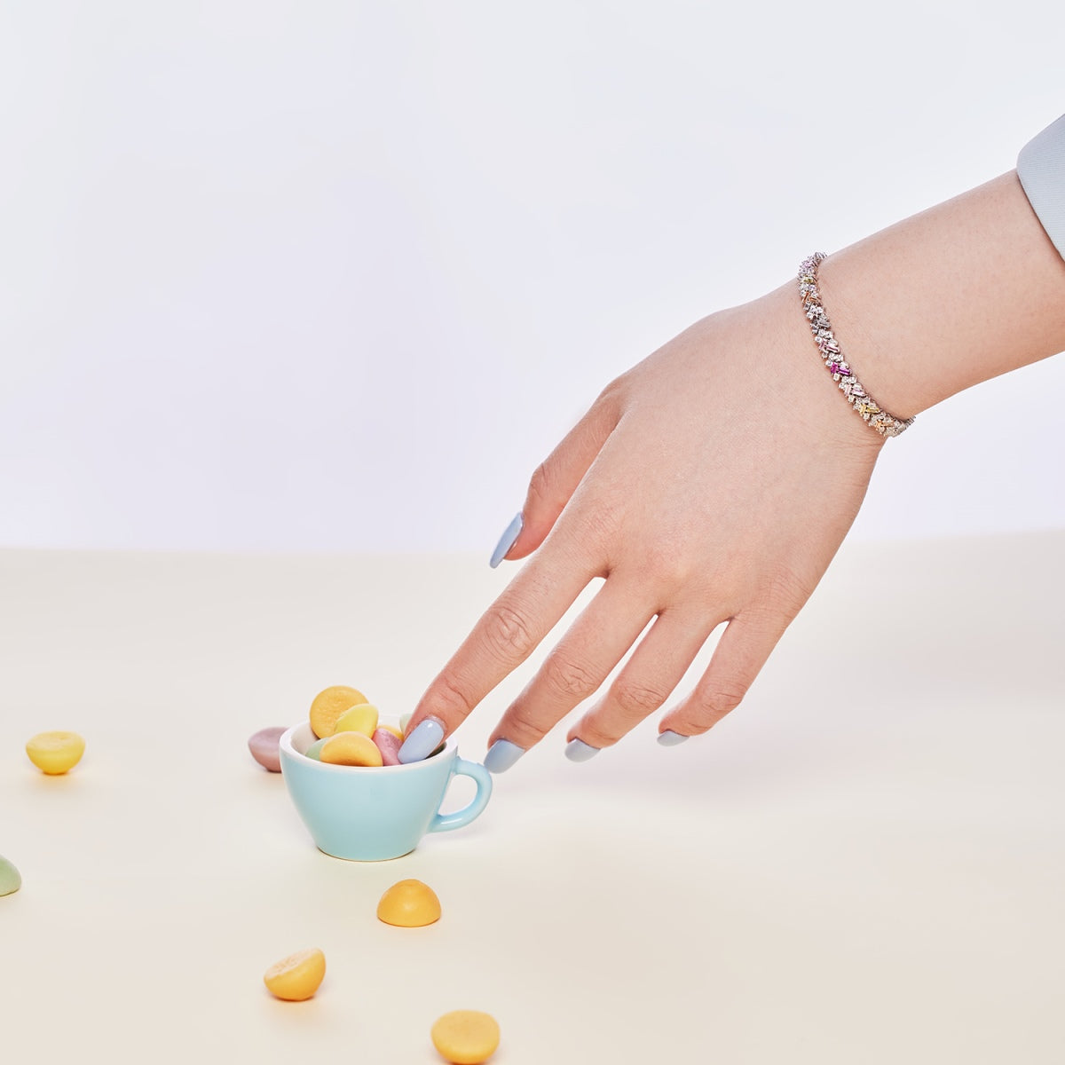 [Lora-Jewelry] Bracelet quotidien multi-formes unique et éblouissant