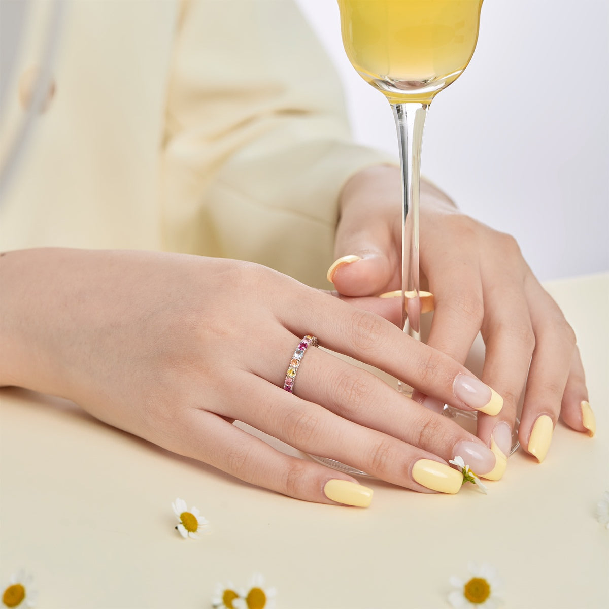 [Lora-Jewelry] Bague tennis ronde brillante et éblouissante