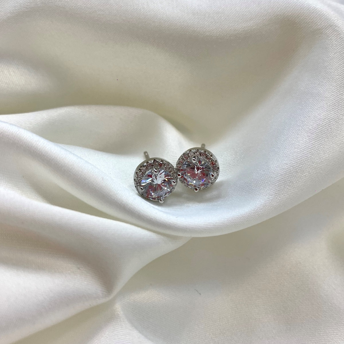[Lora-Jewelry] Boucles d'oreilles classiques princesse rondes