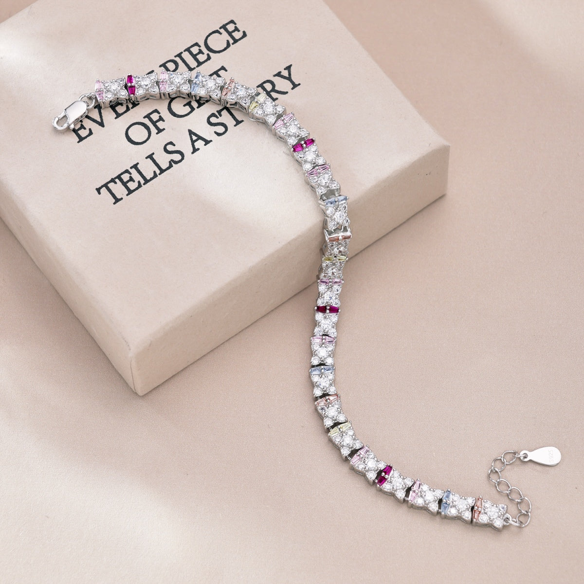[Lora-Jewelry] Bracelet quotidien unique en forme de fleur colorée