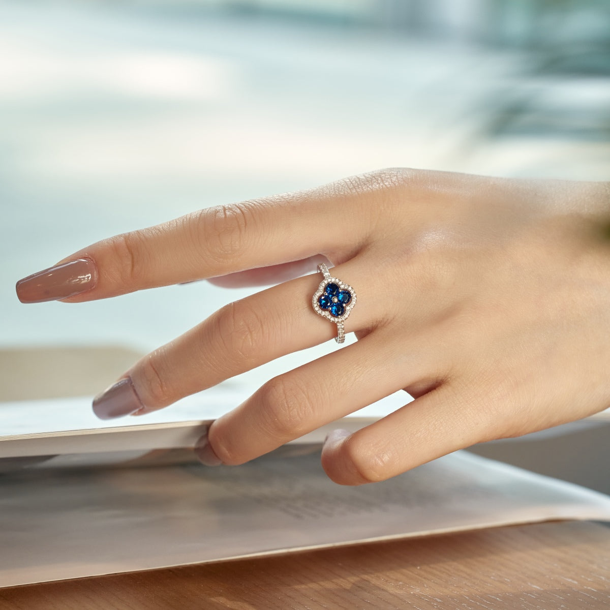 [Lora-Jewelry] Bague à motif de trèfle à quatre feuilles