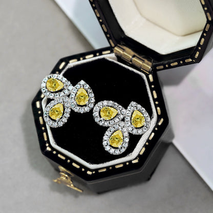 [Lora-Jewelry] Boucles d'oreilles ornées en forme de fleur taille poire