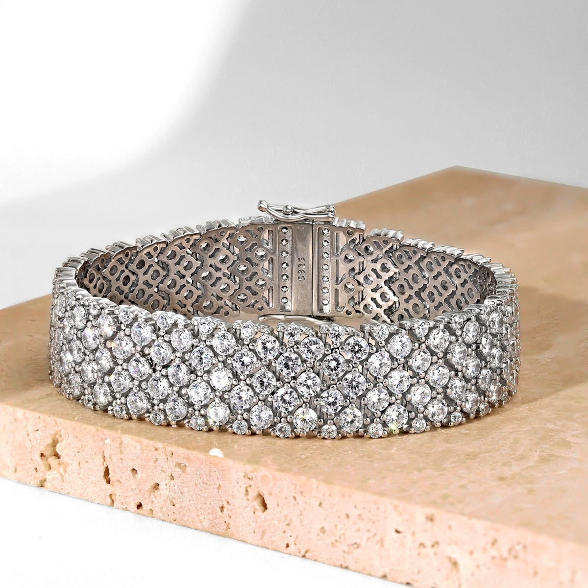 [Lora-Jewelry] Bracelet de fête élégant et orné de coupe ronde