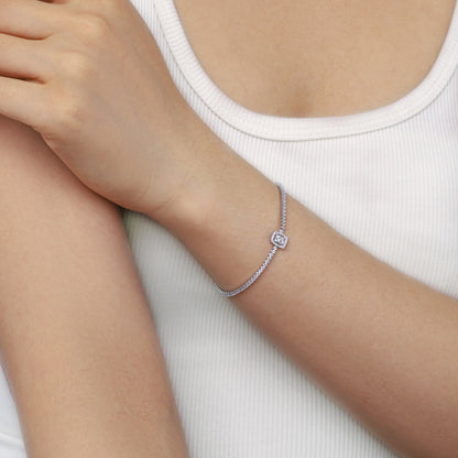 [Lora-Jewelry] Bracelet de banquet luxueux et éblouissant de forme carrée