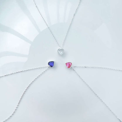 [Lora-Jewelry] Collier en forme de cœur orné