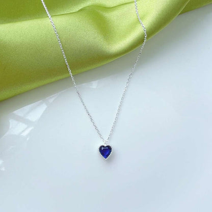 [Lora-Jewelry] Collier en forme de cœur orné