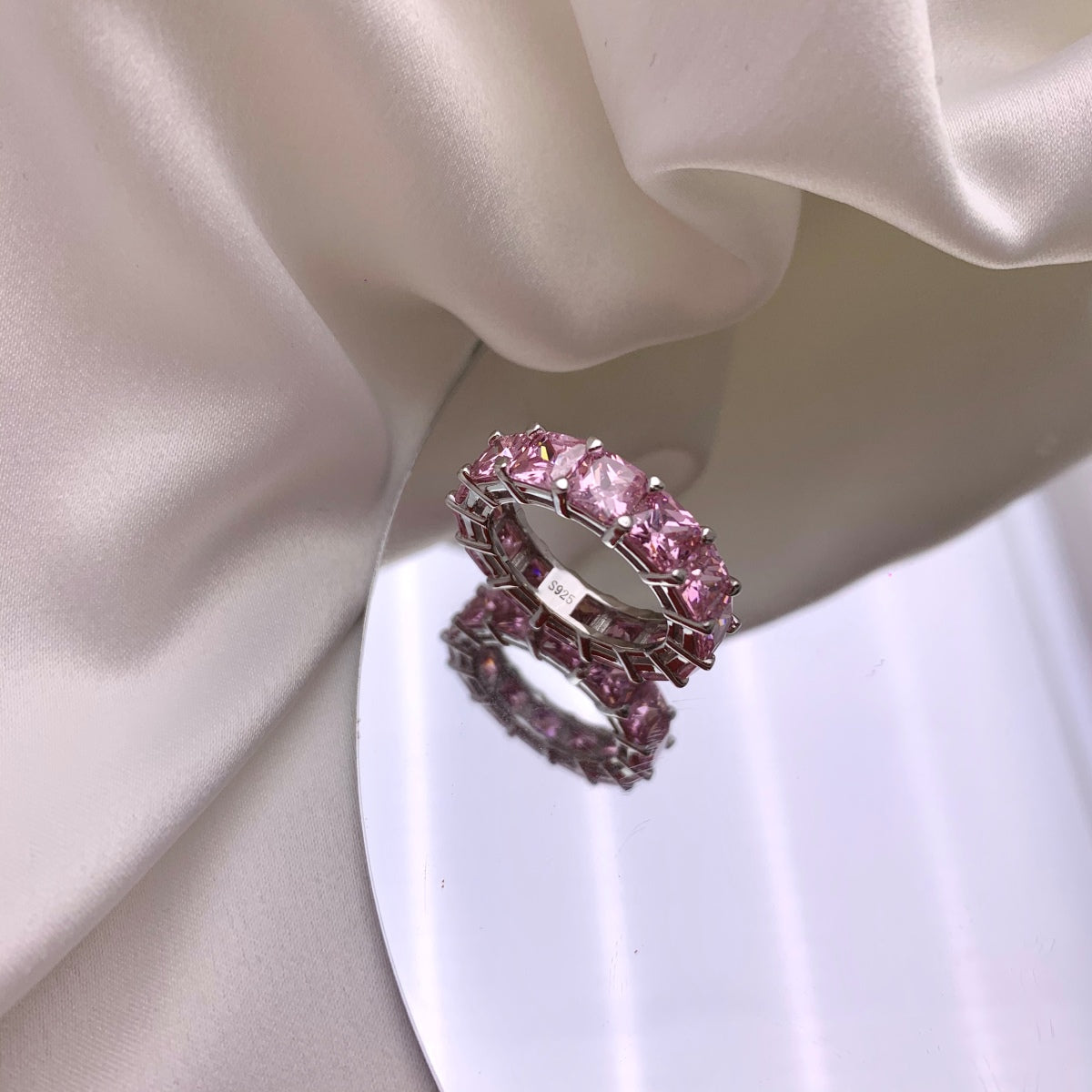 [Lora-Jewelry] Bague tennis élégante taille princesse