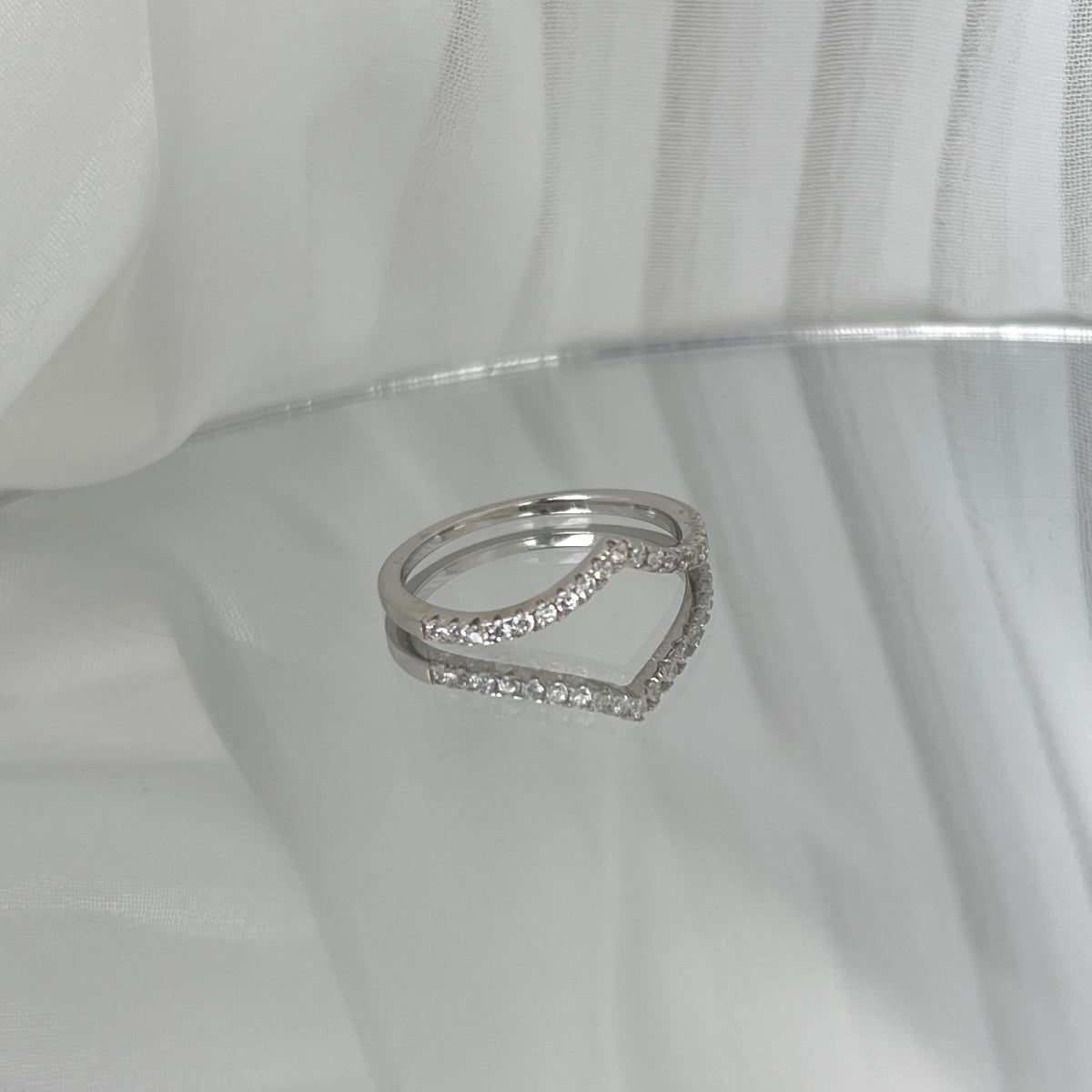 [Lora-Jewelry] Bague tennis élaborée