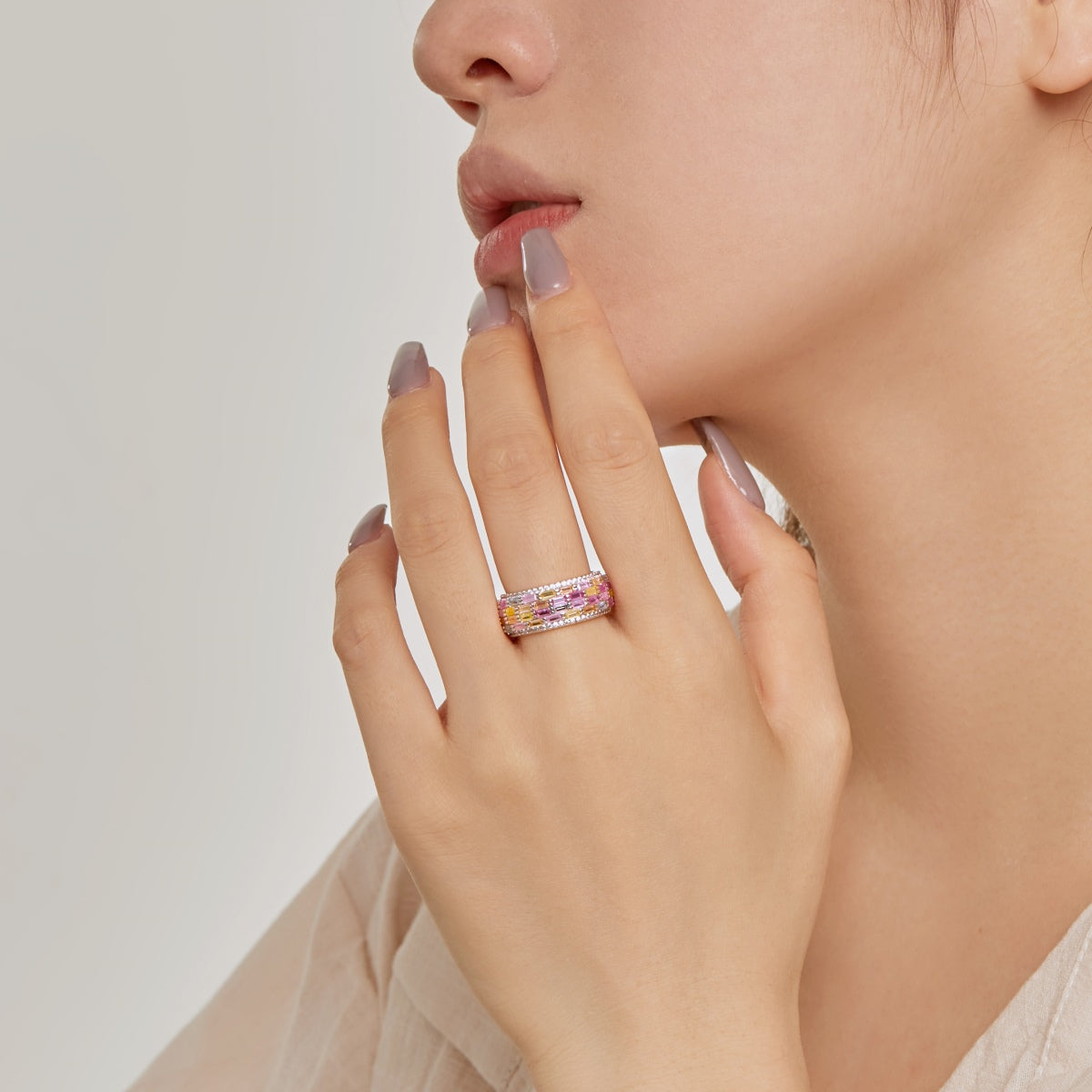 [Lora-Jewelry] Bague quotidienne colorée et éclatante à taille radieuse