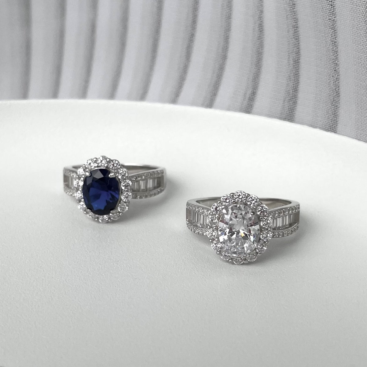 [Lora-Jewelry] Bague de banquet éblouissante et charmante de 1,5 carat à taille ovale