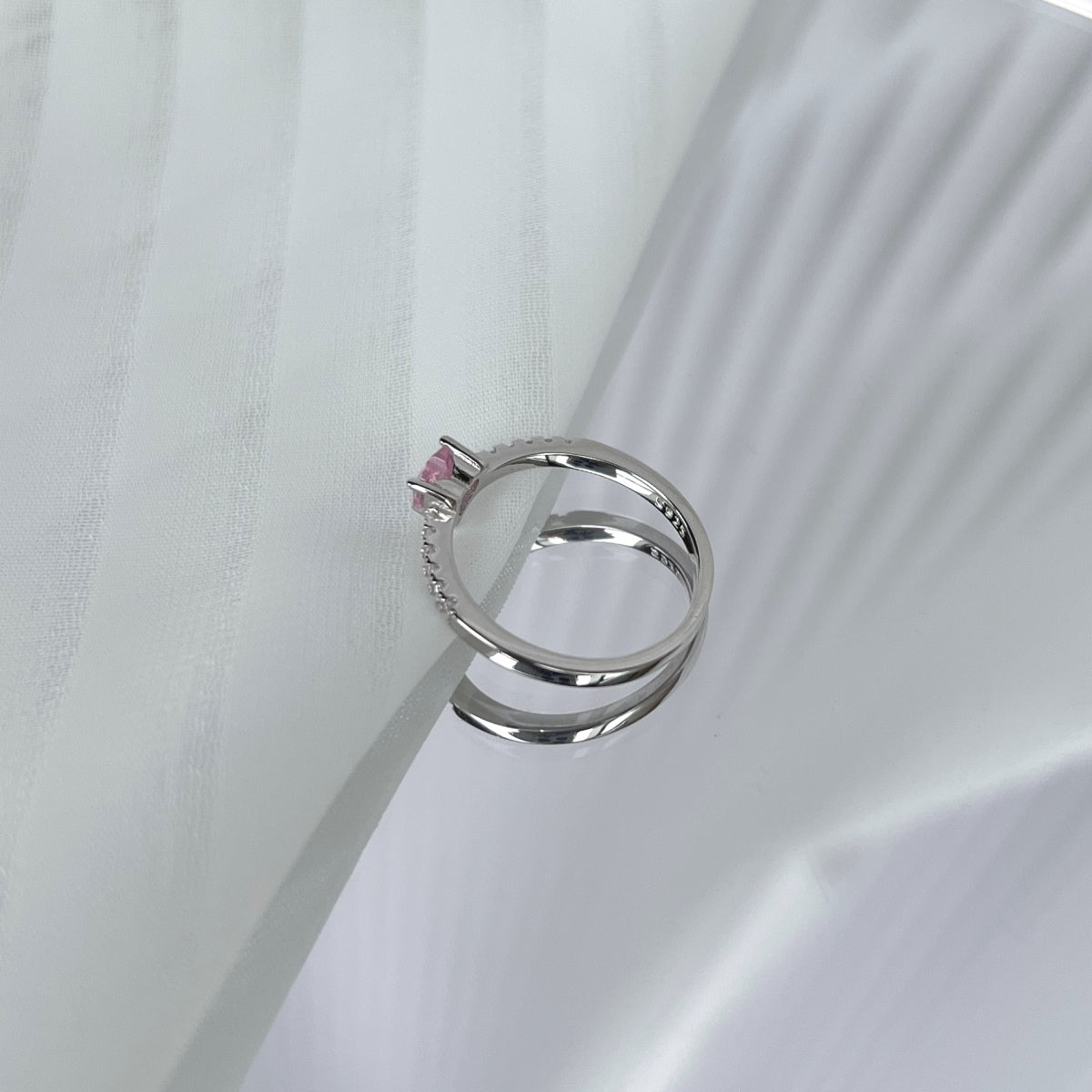 [Lora-Jewelry]0.5カラット カラットエタニティ チャーミング ハートシェイプ ラバーリング