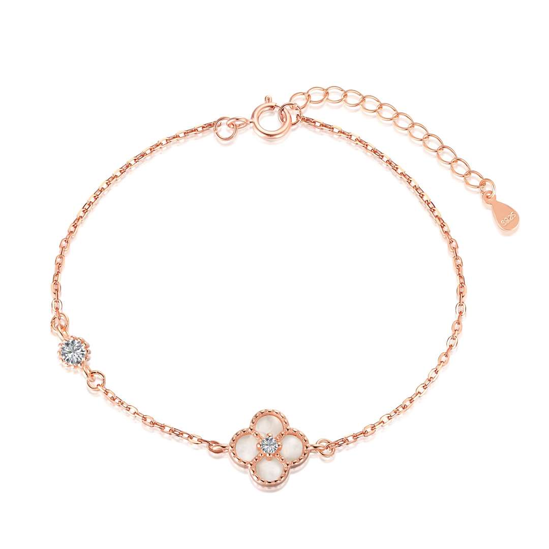 [Lora-Jewelry] Bracelet délicat trèfle à quatre feuilles