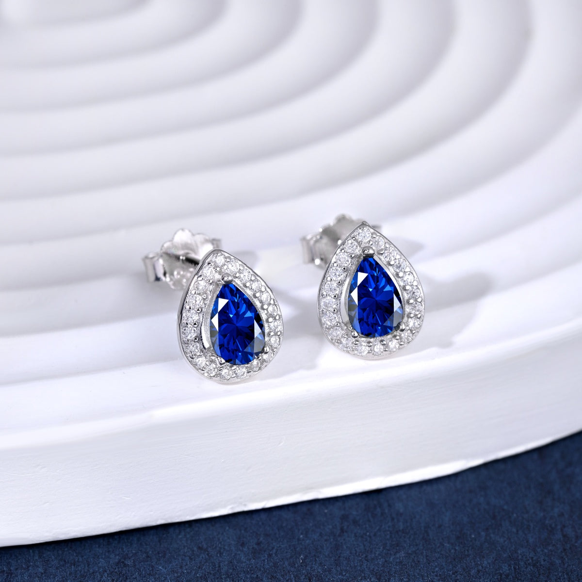 [Lora-Jewelry] Boucles d'oreilles luxueuses en forme de goutte d'eau