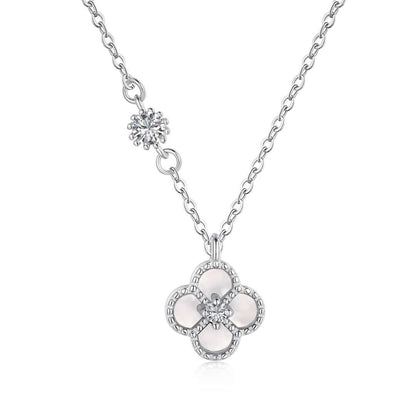 [Lora-Jewelry] Collier délicat en forme de fleur