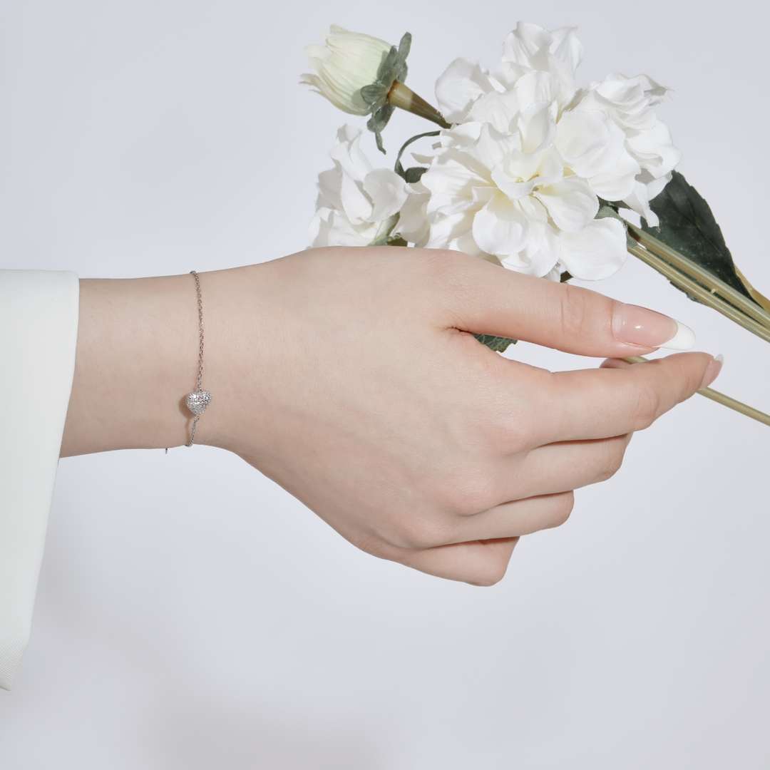 [Lora-Jewelry] Bracelet en forme de cœur doux et polyvalent