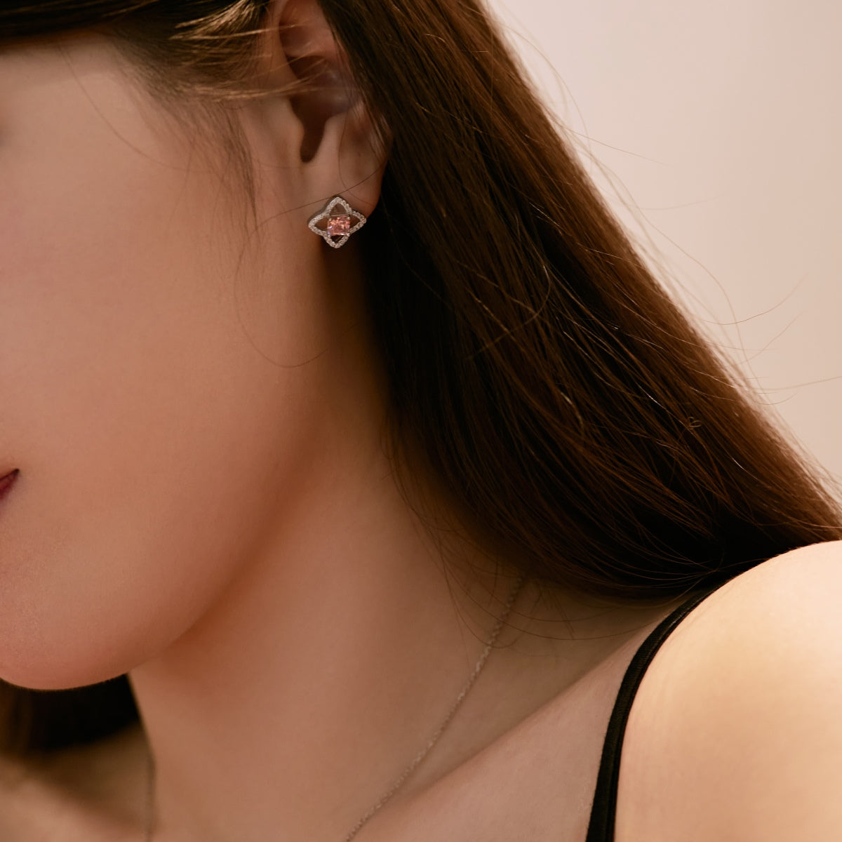 [Lora-Jewelry] Boucles d'oreilles élégantes en forme d'étoile taille princesse pour un usage quotidien