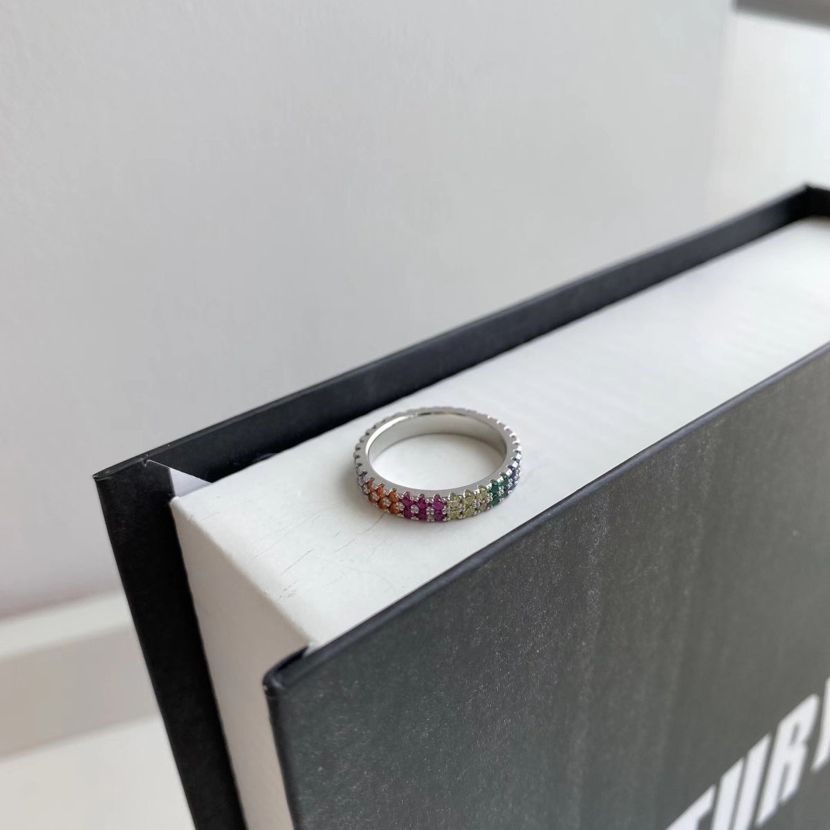 [Lora-Jewelry] Bague tennis ronde colorée unique