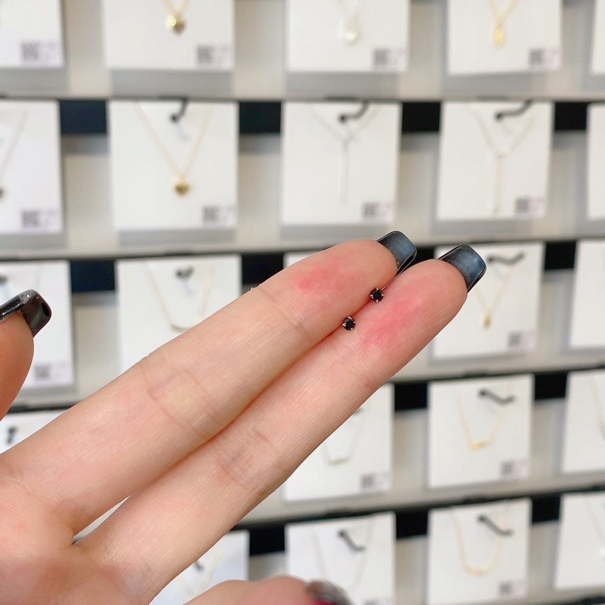 [Lora-Jewelry] Boucles d'oreilles solitaires délicates