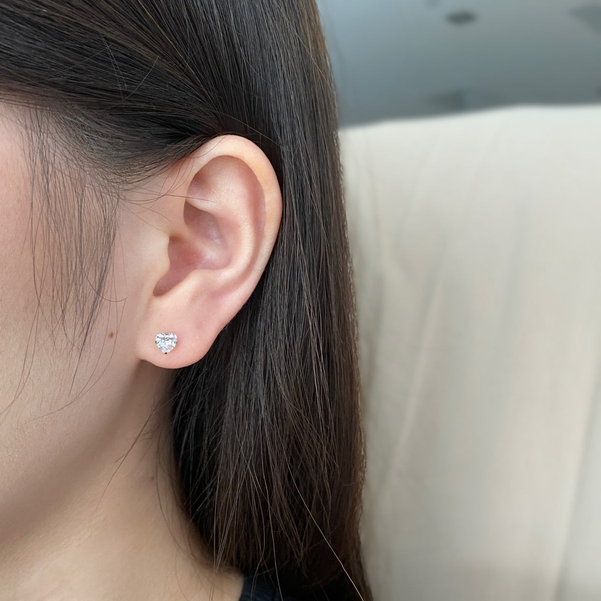 [Lora-Jewelry] Boucles d'oreilles simples en forme de cœur scintillant