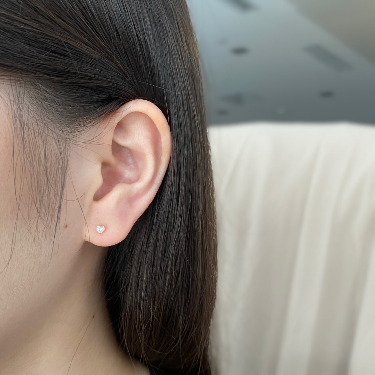 [Lora-Jewelry] Boucles d'oreilles simples en forme de cœur scintillant