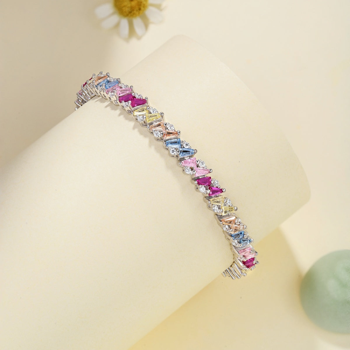 [Lora-Jewelry] Bracelet de fête orné et scintillant à plusieurs coupes
