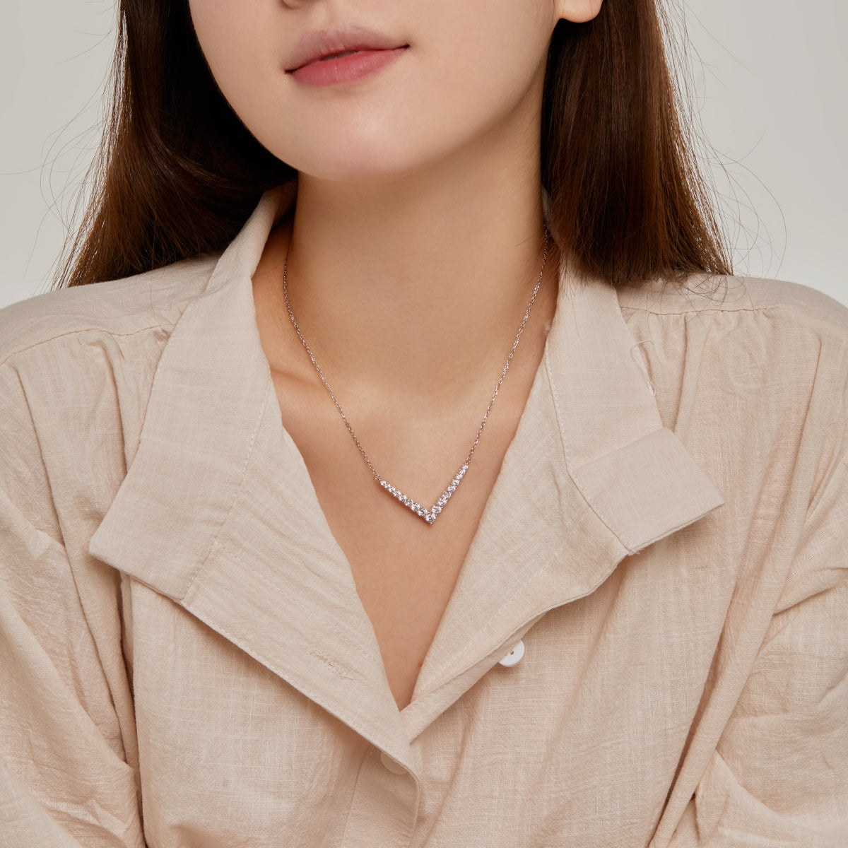 [Lora-Jewelry] Collier rond orné
