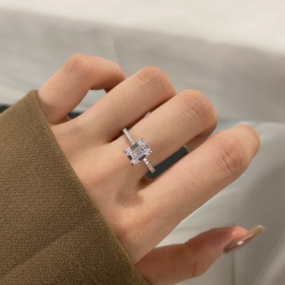 [Lora-Jewelry] Bague de fête ornée scintillante de 2,0 carats avec taille radiant