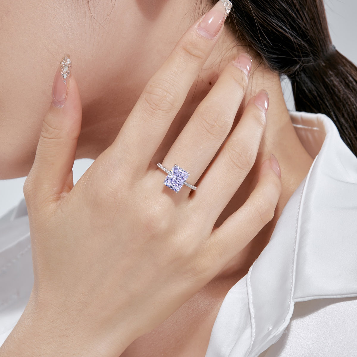 [Lora-Jewelry] Bague de fiançailles luxueuse de 4,0 carats
