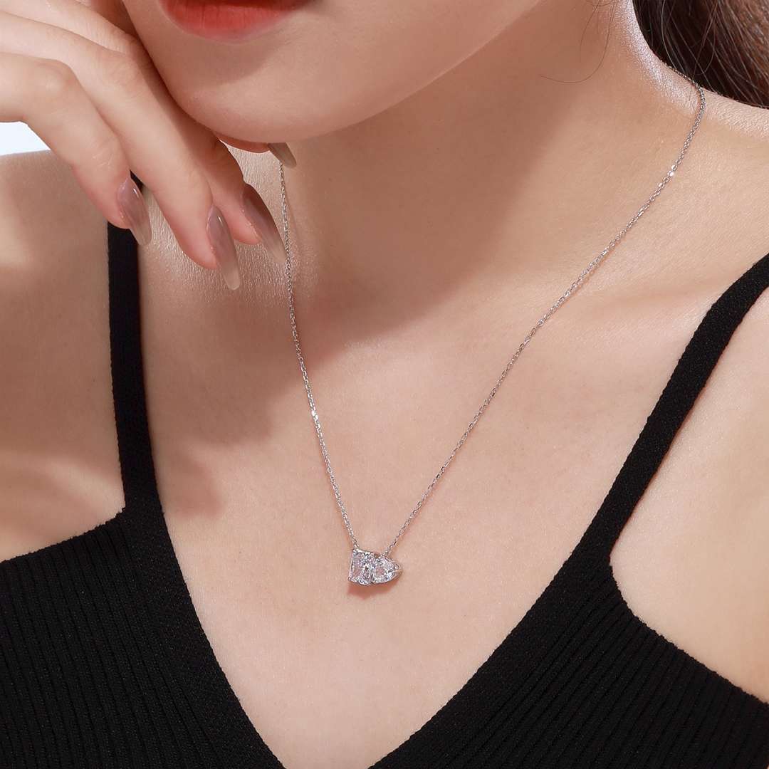 [Lora-Jewelry] Collier éblouissant en forme de carré et de cœur